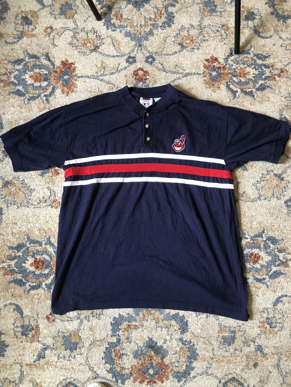 Vintage 1999 Cleveland Indians Short Sleeve Henley Shirt XL MLB